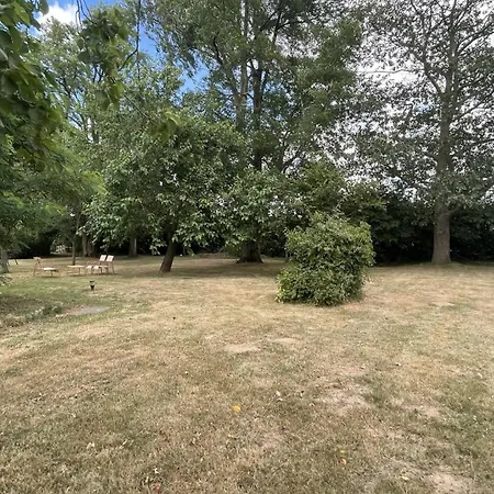 Maison Des Amis Serez Le Bois Casa vacanze *